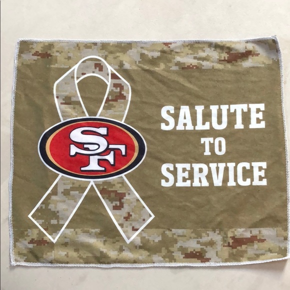 49ers “Salute to Service” Towel - Picture 1 of 2